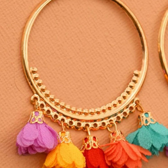 Fun fiesta earrings! - Picture 2 of 3